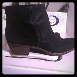 Lucky Brand Suede boots